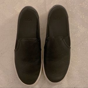 UGG Jass Double Gore Sneakers